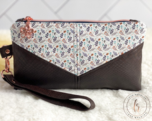 Load image into Gallery viewer, Chelsea Floral Wristlet Pouch