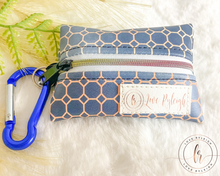 Load image into Gallery viewer, Hexagon Pet Poo Bag Holder