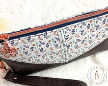 Load image into Gallery viewer, Chelsea Floral Wristlet Pouch