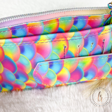 Load image into Gallery viewer, Rainbow Scales Purse Pal