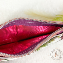 Load image into Gallery viewer, Floral Garden Purse Pal