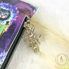 Load image into Gallery viewer, Cheshire Cat Purse Pal