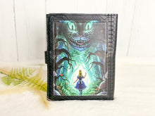 Load image into Gallery viewer, Alice Notepad Holder