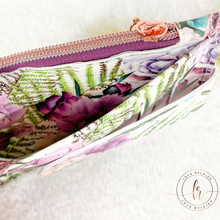 Load image into Gallery viewer, Floral Garden Purse Pal
