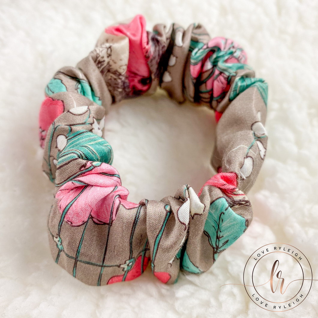 Birdhouse Floral Scrunchie