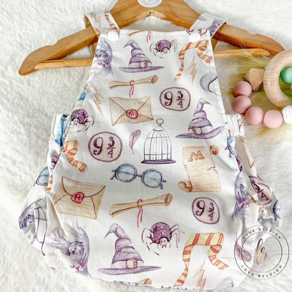 Wizards and Magic Romper