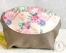 Load image into Gallery viewer, Succulent Cosmetic/PoppyPouch

